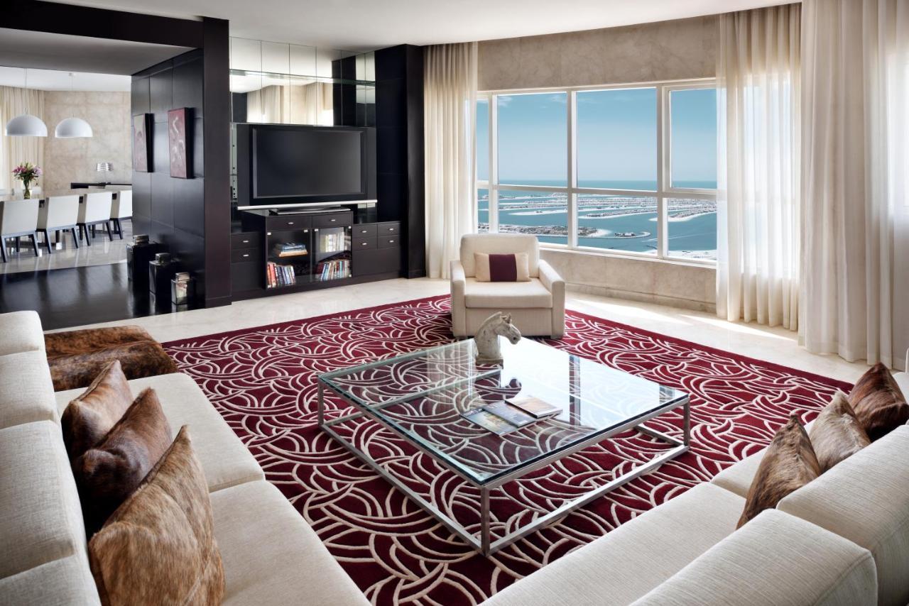 Renovated Penthouse Suite Sea view High floor